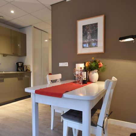 Luxurious Apartment Walking Distance From The Pleasant Centre Of Bergen Room photo